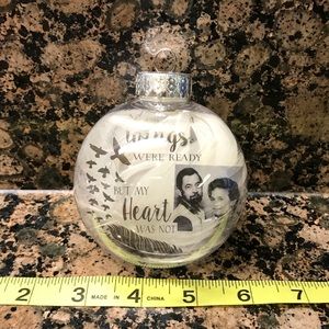 Personalized memorial 3.1 inch round ornament